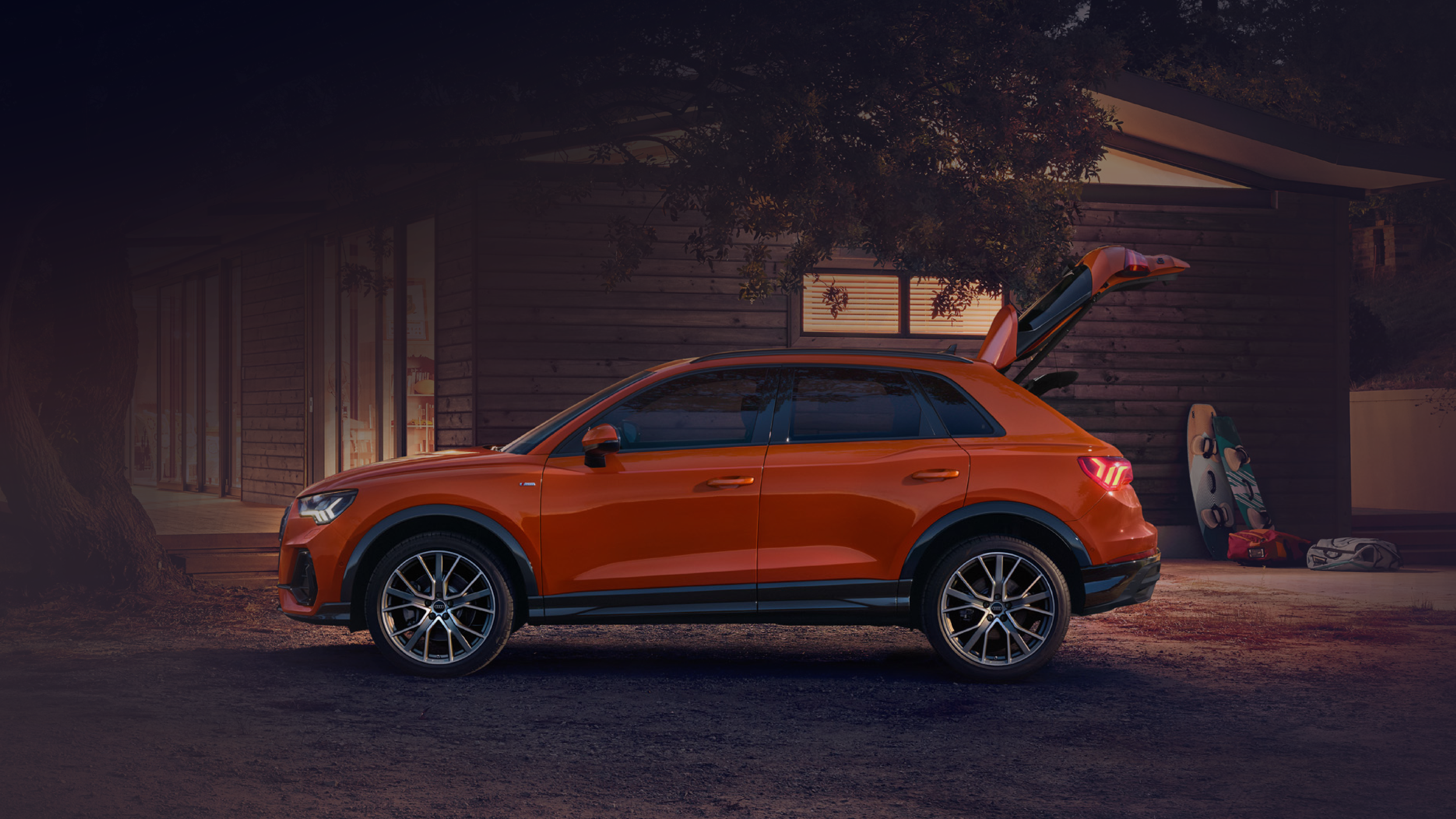 ASW-617_Audi_Q3_Aktion_1920x1080_0110_Stoerer_Head