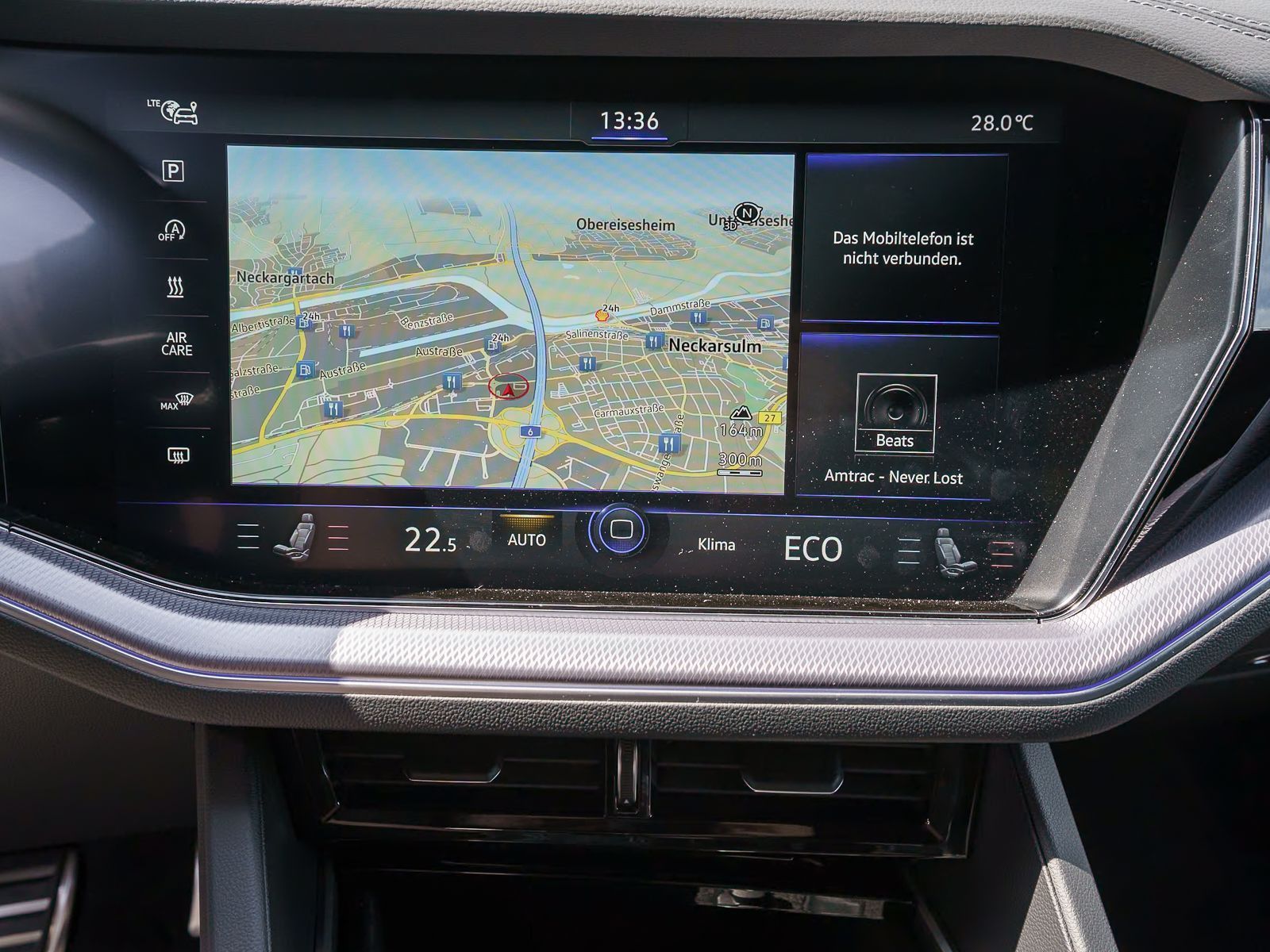 Fahrzeugabbildung Volkswagen Touareg R-Line TDI Head-up DYNAUDIO Standhz AHK