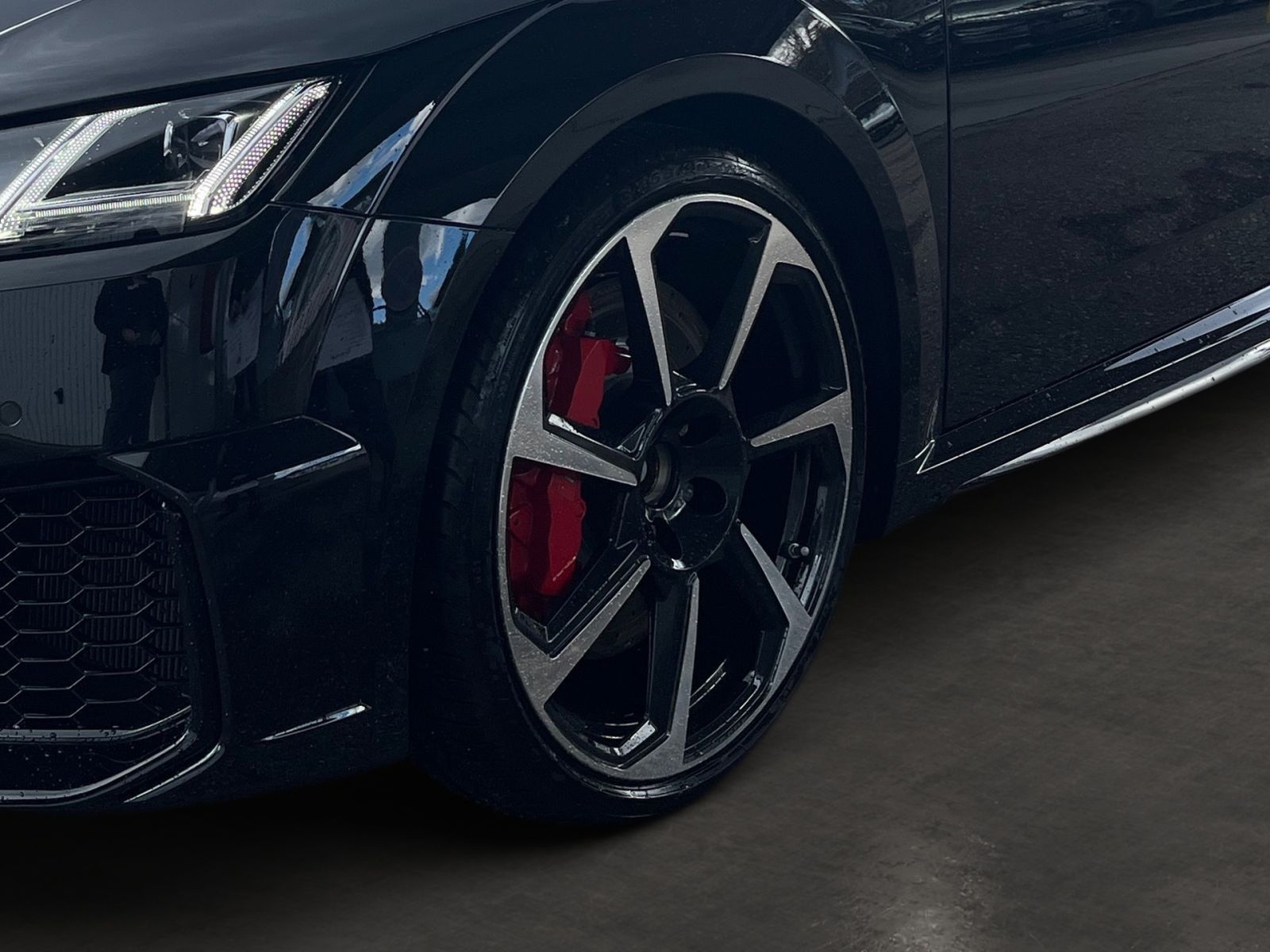 Fahrzeugabbildung Audi TT RS Coupe 294(400) kW(PS) S tronic
