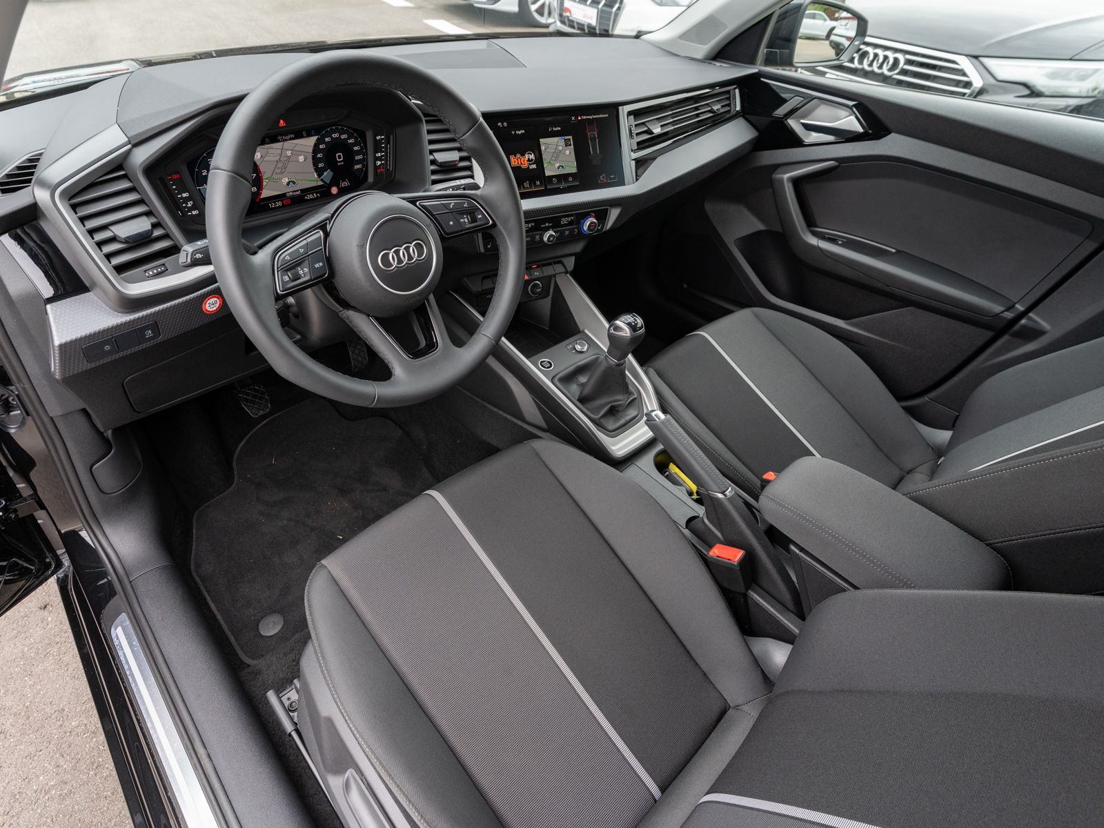 Fahrzeugabbildung Audi A1 Sportback advanced 30TFSI NAVI PDC SHZ GRA VC