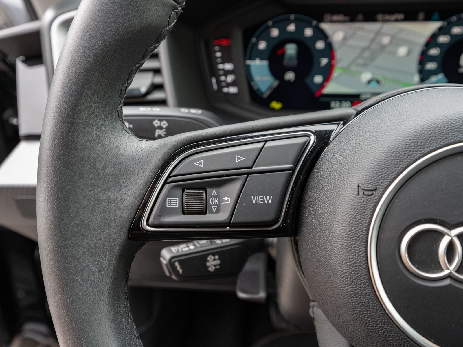Fahrzeugabbildung Audi A1 Sportback advanced 30TFSI NAVI PDC SHZ GRA VC