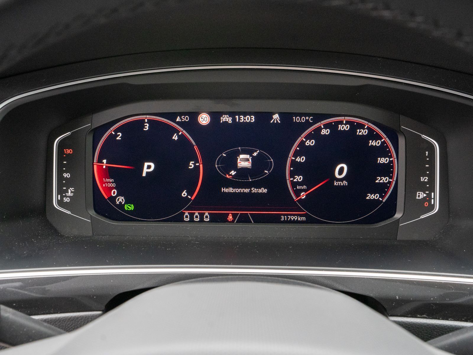 Fahrzeugabbildung Volkswagen Tiguan R-Line 4M 2.0TDI DSG Head-up AHK RFK PANO