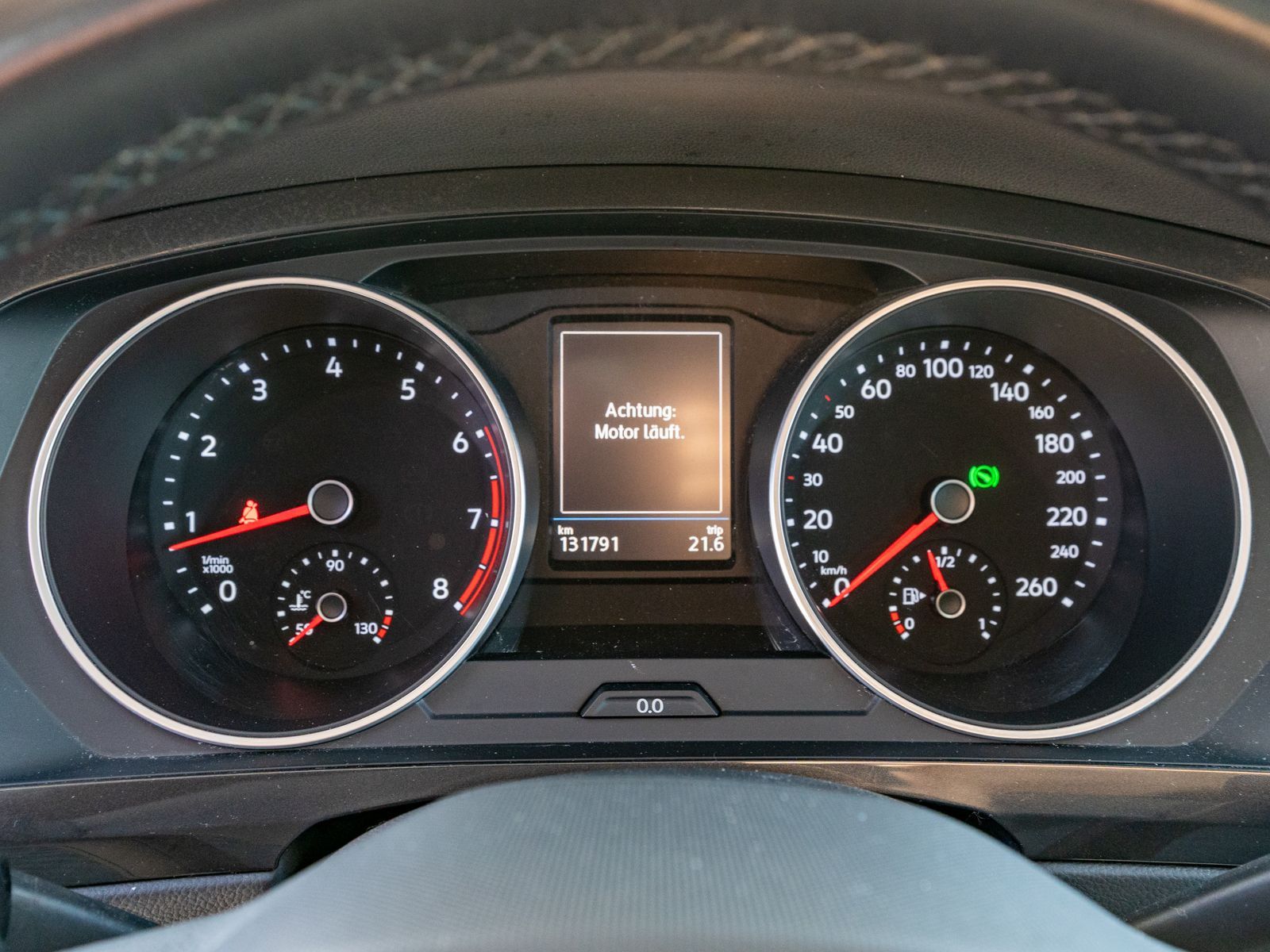 Fahrzeugabbildung Volkswagen Tiguan Active 1.5 TSI DSG LED Navi SHZ RFK
