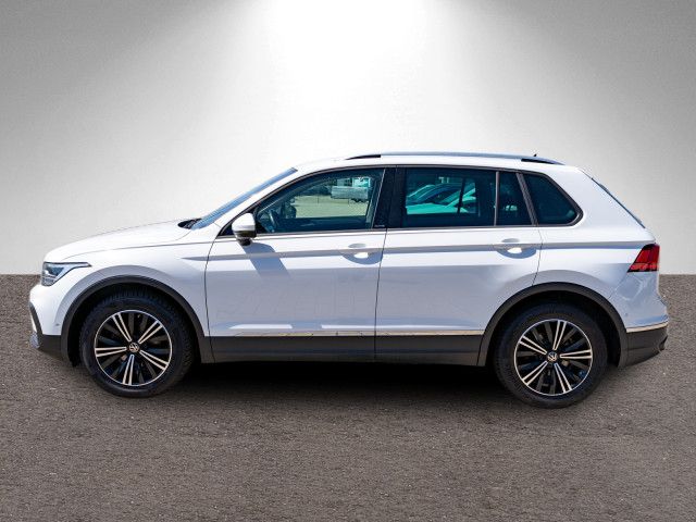 Fahrzeugabbildung Volkswagen Tiguan Active 1.5 TSI DSG LED Navi SHZ RFK