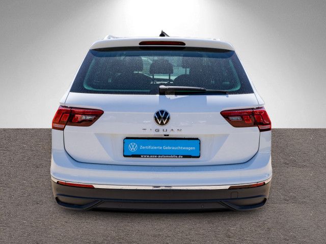 Fahrzeugabbildung Volkswagen Tiguan Active 1.5 TSI DSG LED Navi SHZ RFK