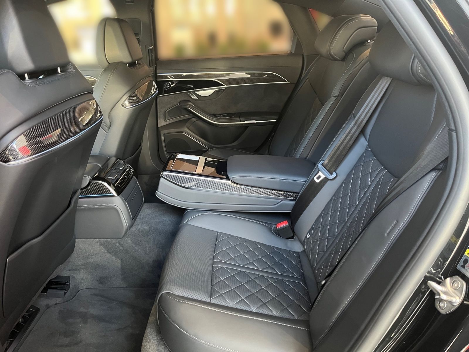 Fahrzeugabbildung Audi A8 50 TDI quattro 210(286) kW(PS) tiptronic