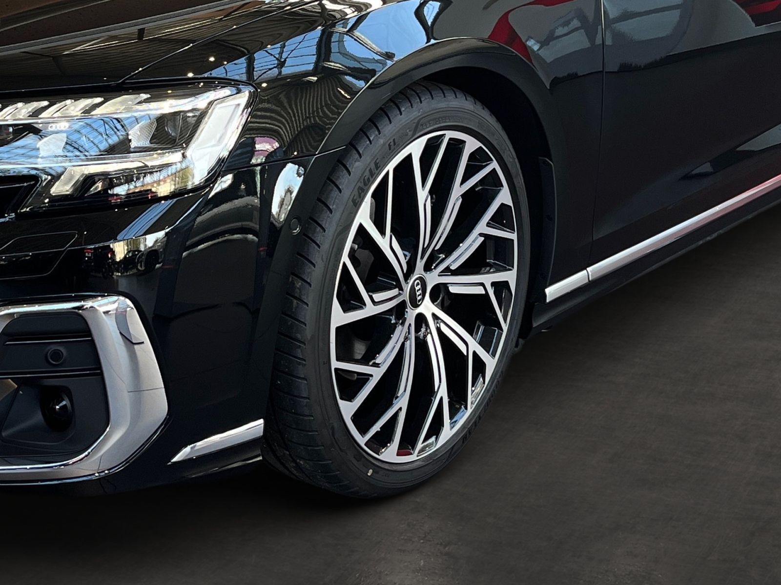 Fahrzeugabbildung Audi A8 50 TDI quattro 210(286) kW(PS) tiptronic