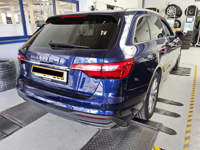 Fahrzeugabbildung Audi A4 Avant 40TDI quattro Stronic NAVI LED PDC SHZ