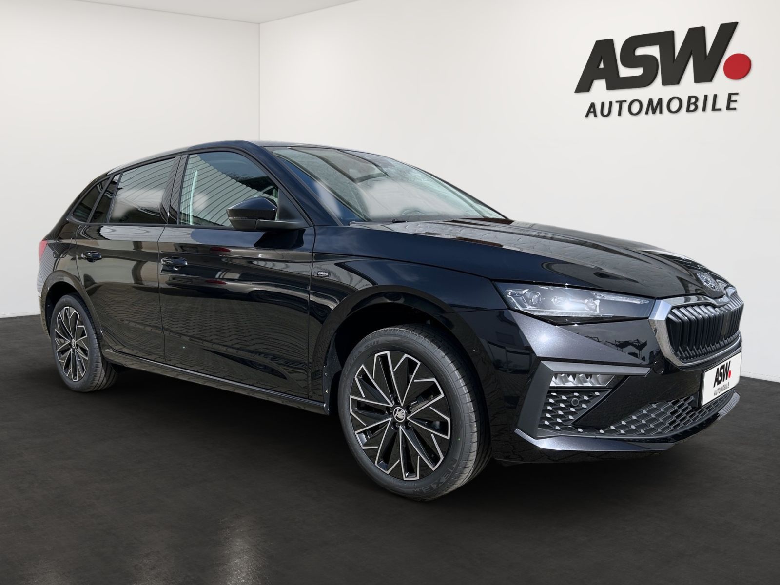 Fahrzeugabbildung SKODA Scala Drive 1,0TSI 115PS DSG Kamera PDC ACC AHK