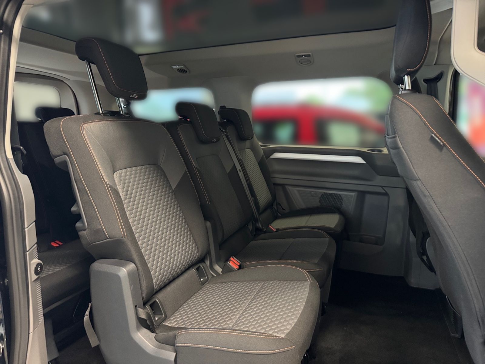 Fahrzeugabbildung Volkswagen Caravelle "PanAmericana" 2.0 TDI 110kW Automatik
