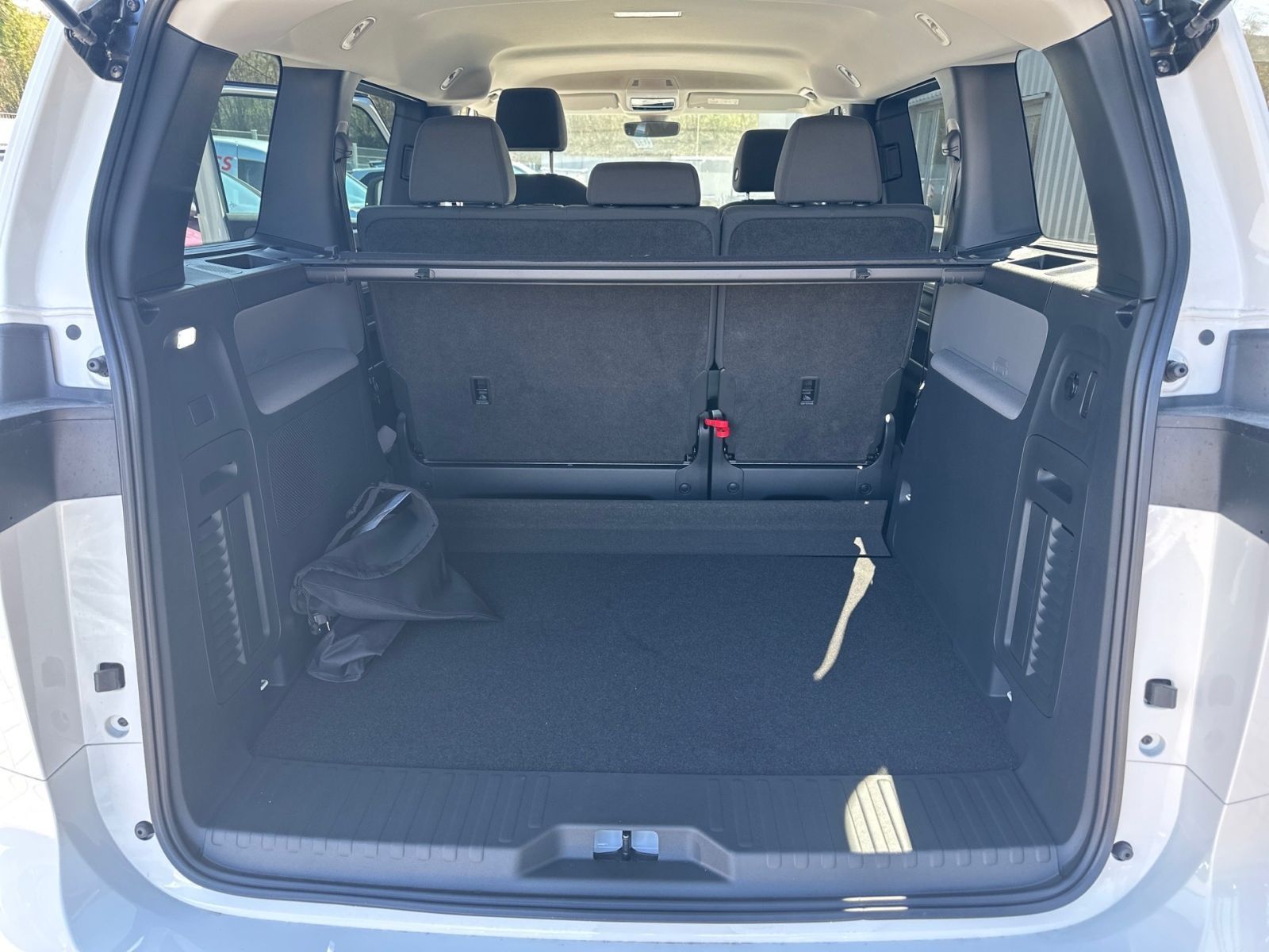 Fahrzeugabbildung Volkswagen ID.Buzz Pro 150 kW (204 PS)