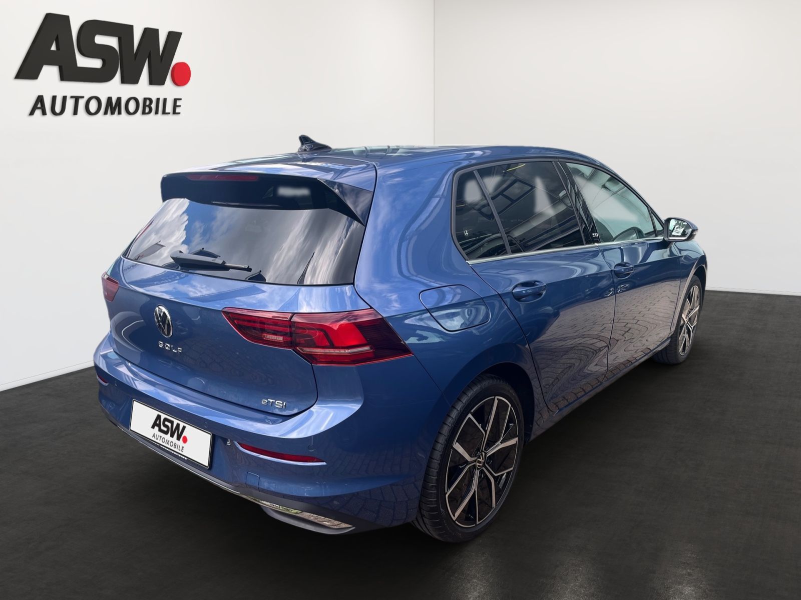 Fahrzeugabbildung Volkswagen Golf Style 1,5l eTSI OPF DSG - neues Modell
