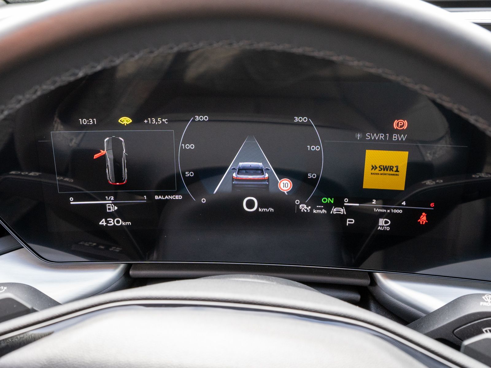 Fahrzeugabbildung Audi Q5 SUV TDI quattro Stronic LED Navi RFK PANO AHK
