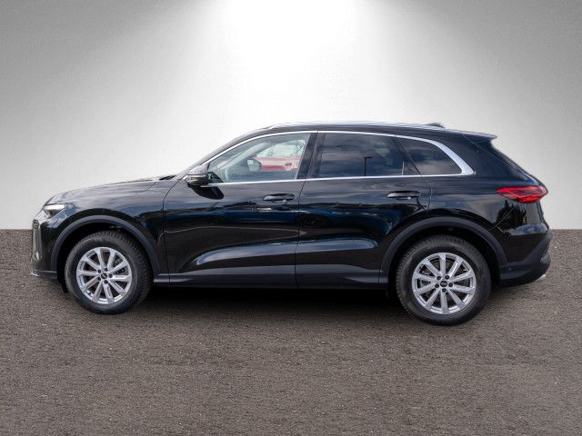 Fahrzeugabbildung Audi Q5 SUV TDI quattro Stronic LED Navi RFK PANO AHK
