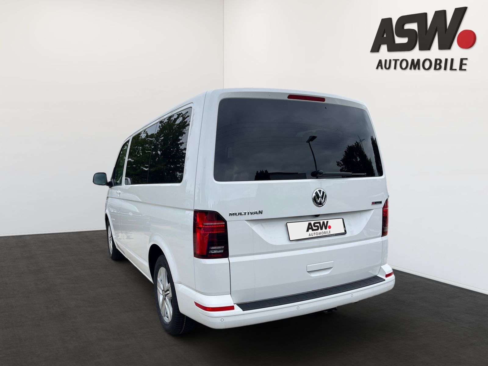Fahrzeugabbildung Volkswagen T6.1 Multivan Comfortline 2.0 TDI SCR 4MOTION DS