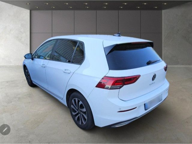 Fahrzeugabbildung Volkswagen Golf Active 2.0 TDI DSG LED Navi RFK ACC SHZ AHK