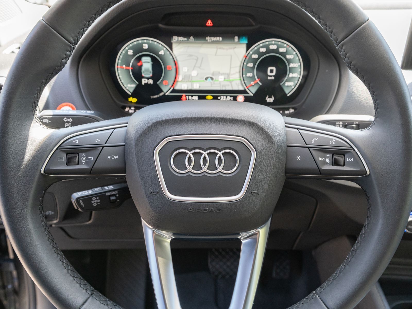 Fahrzeugabbildung Audi Q2 S line 35TDI quattro Stron LED Navi PDC LEDER