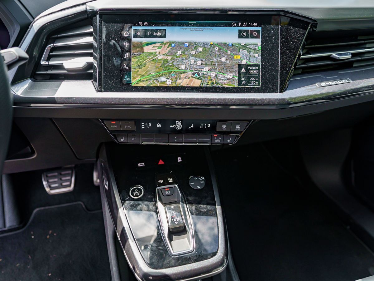 Fahrzeugabbildung Audi Q4 e-tron 40 S line Navi HeadUp Klima Sonos SHZ