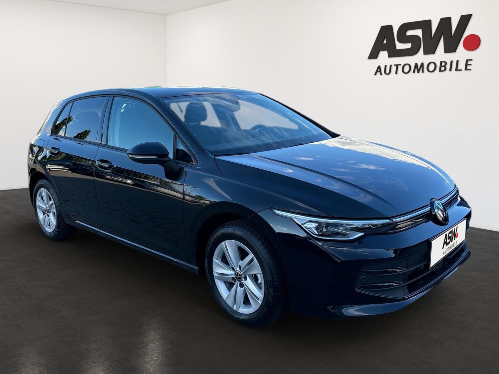 Fahrzeugabbildung Volkswagen Golf Life 1.5 TSI OPF 85 kW (116 PS)