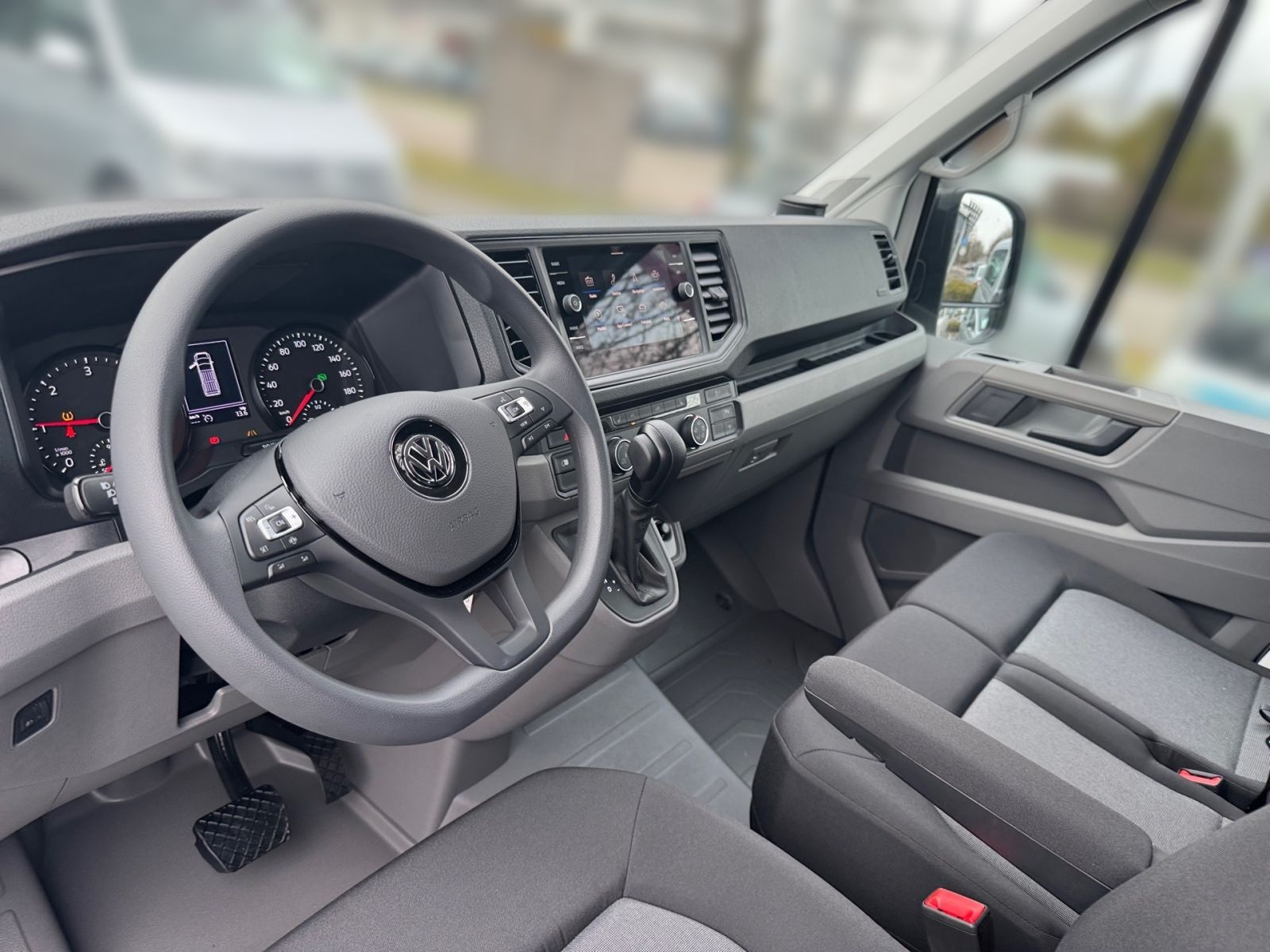Fahrzeugabbildung Volkswagen Crafter 35 Kasten HD LR 2.0 TDI Automatik 4490mm