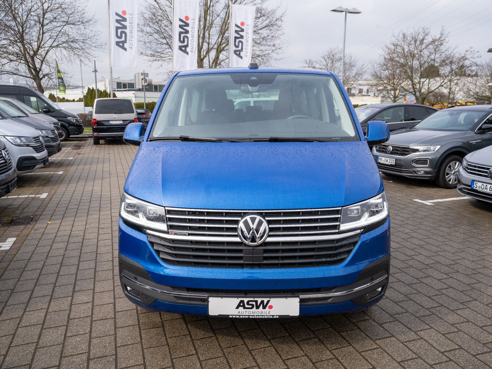 Fahrzeugabbildung Volkswagen T6.1 Multivan Highline 4M 2.0 TDI DSG LEDER ACC