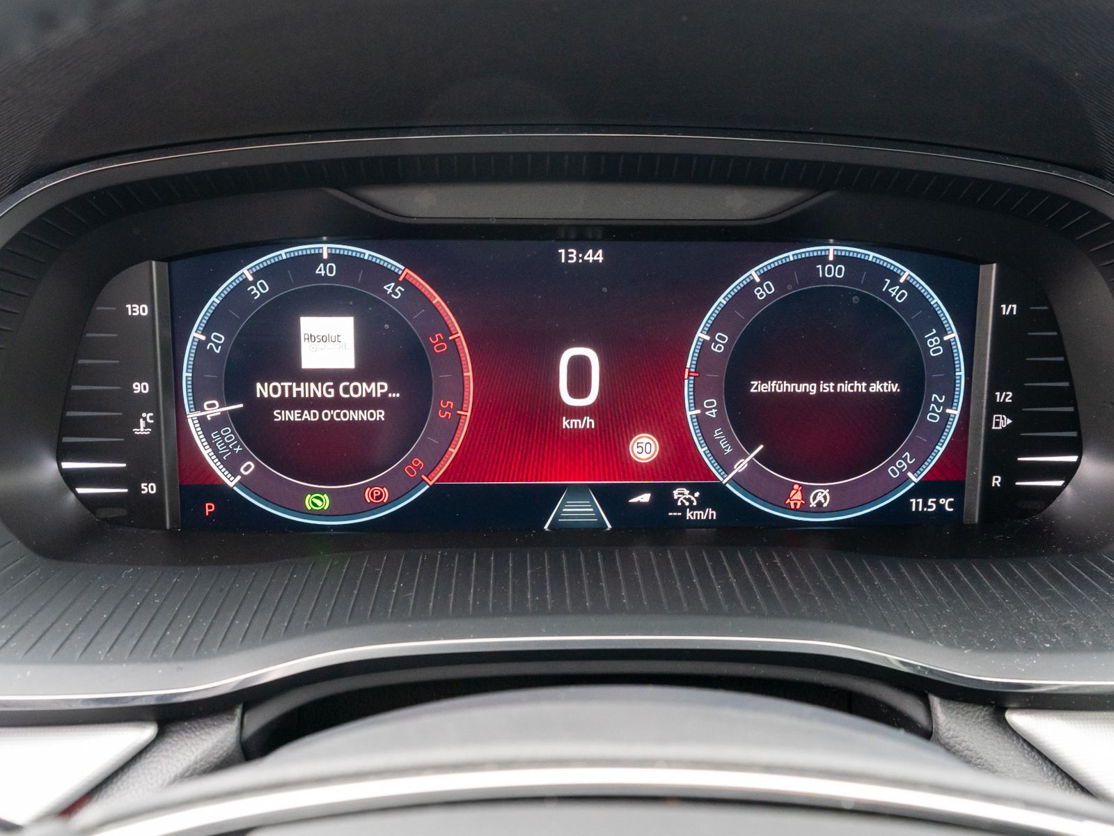 Fahrzeugabbildung SKODA Octavia Combi Style 2.0 TDI LED NAVI Head-up ACC