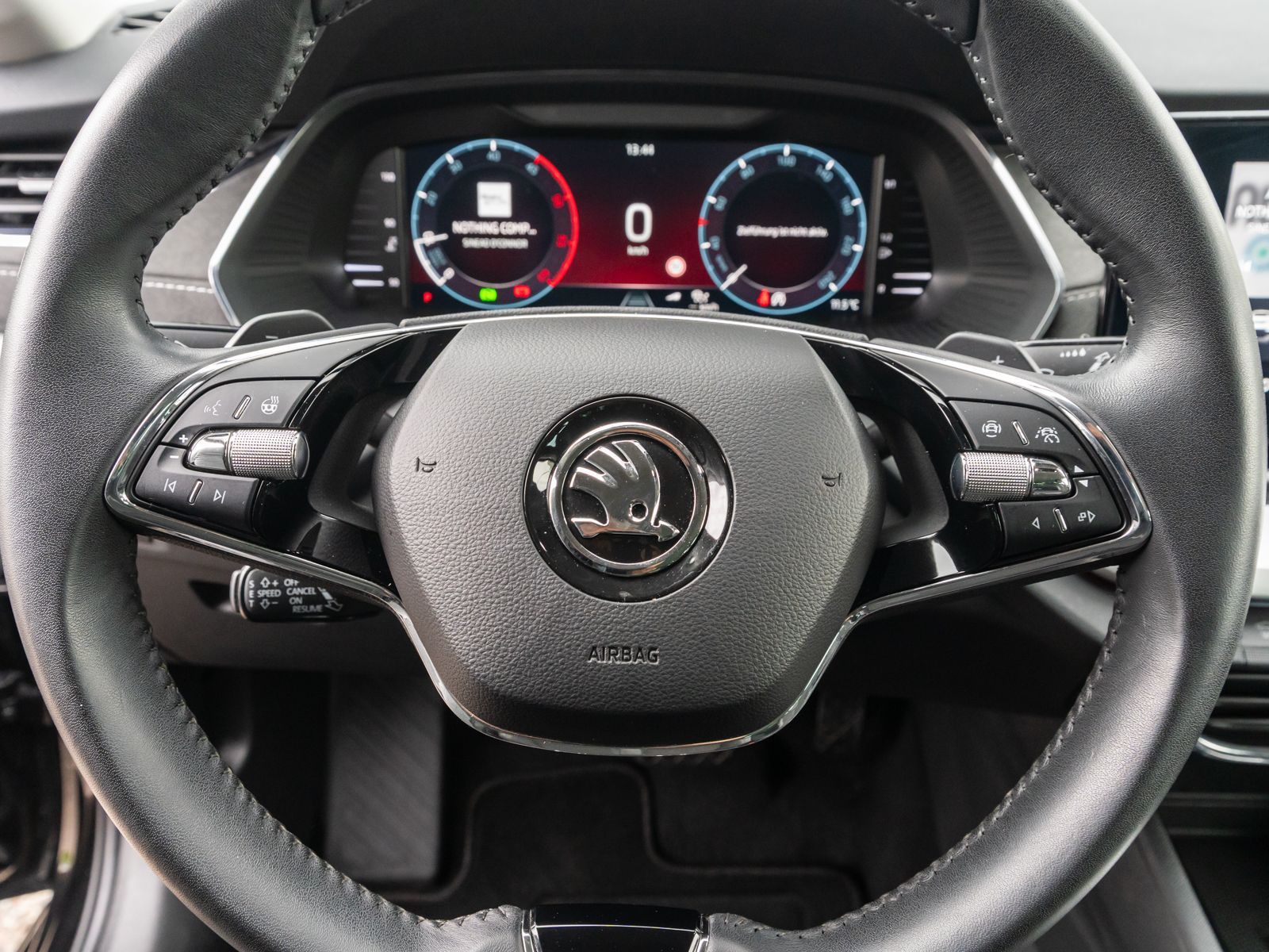 Fahrzeugabbildung SKODA Octavia Combi Style 2.0 TDI LED NAVI Head-up ACC