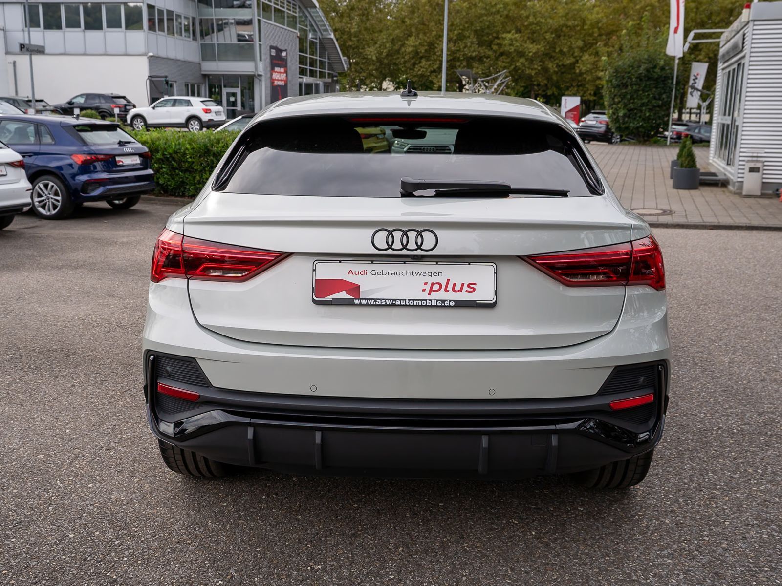 Fahrzeugabbildung Audi Q3 Sportback TFSI e S line 45 Stron Navi LED AHK
