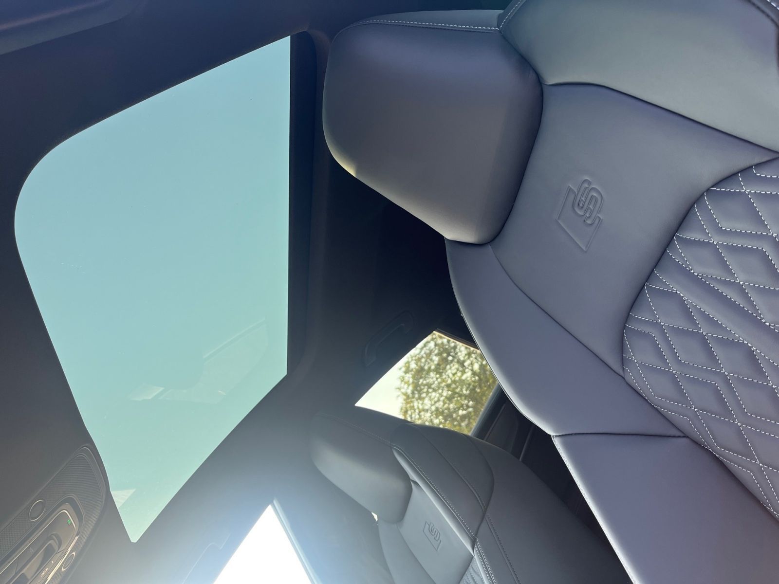 Fahrzeugabbildung Audi A7 Sportback 50 TDI quattro 210(286) kW(PS) tipt