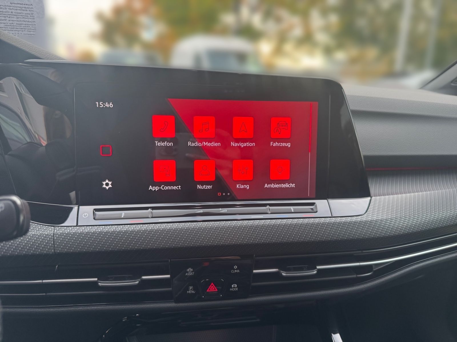 Fahrzeugabbildung Volkswagen Golf Variant R-Line 2.0 TSI 4M DSG LED NAVI ACC