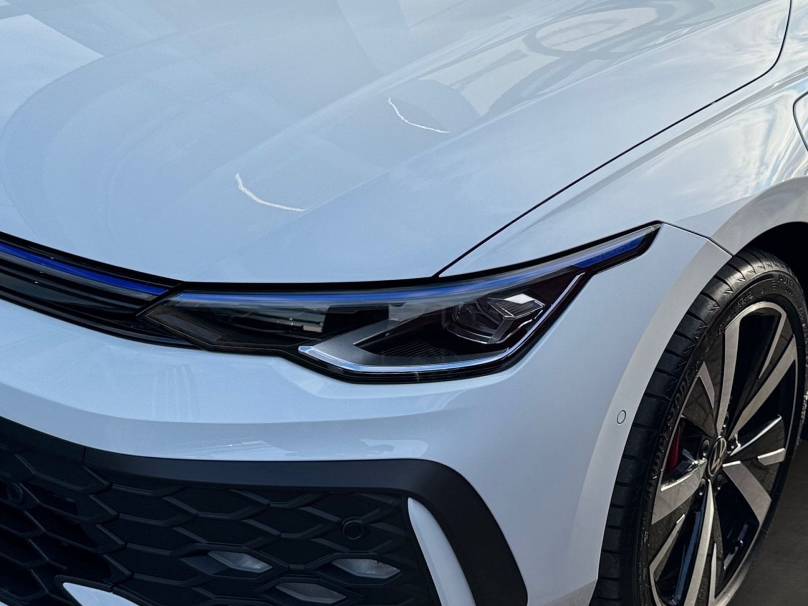 Fahrzeugabbildung Volkswagen Golf GTE 1,5l eHybrid OPF 130 kW (177 PS ) / 85k