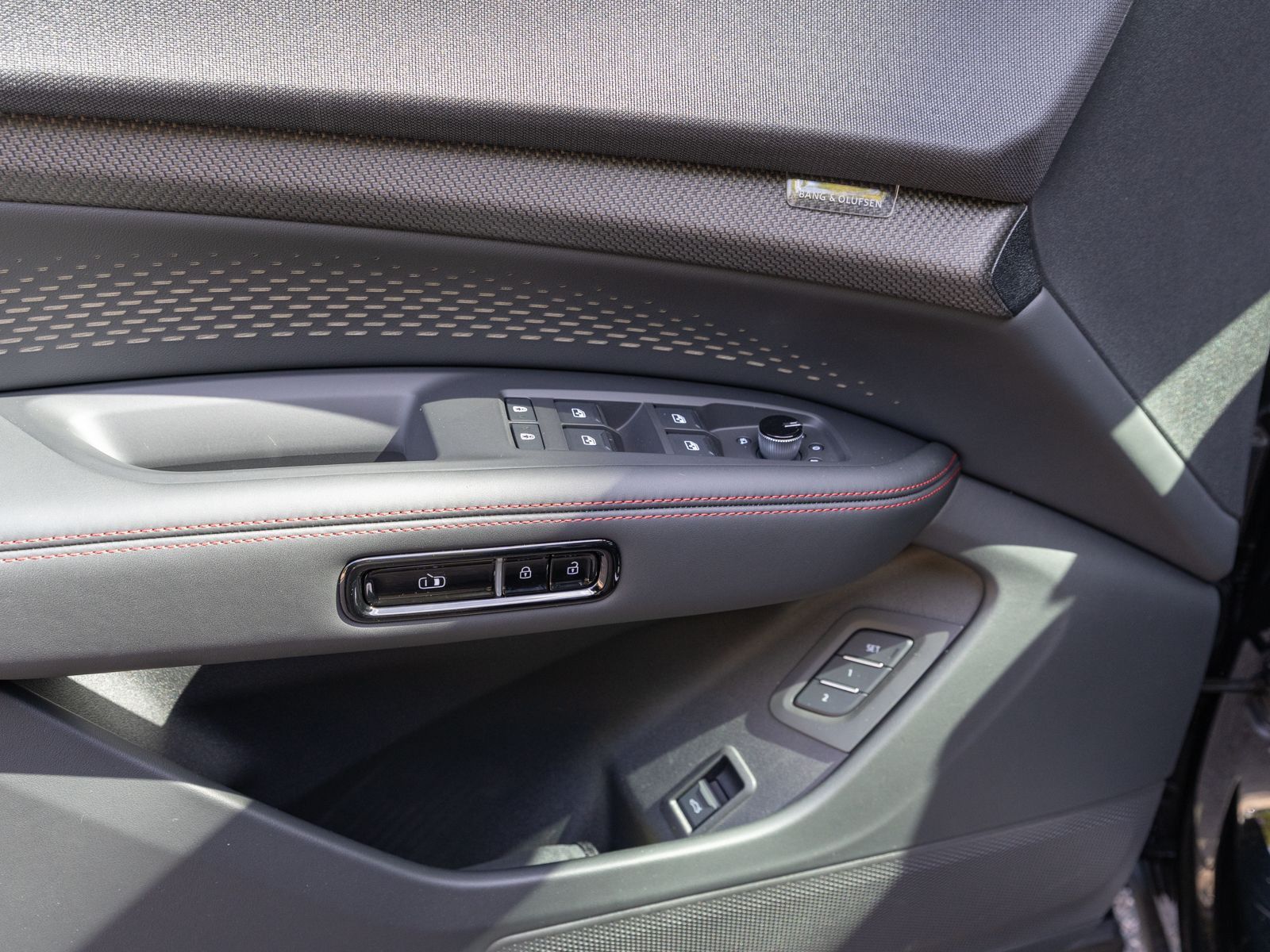 Fahrzeugabbildung Audi Q7 TDI quattro S line Panoramadach Stdhzg AHK