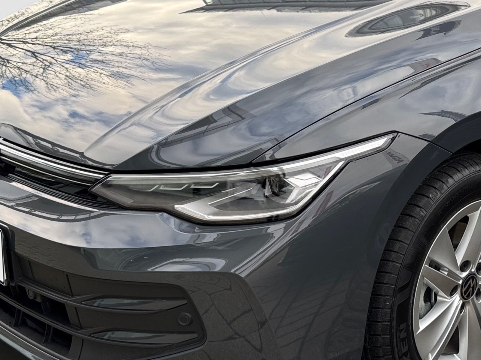 Fahrzeugabbildung Volkswagen Golf Variant Life 1.5 TSI 85 kW (116 PS) 6-Gang