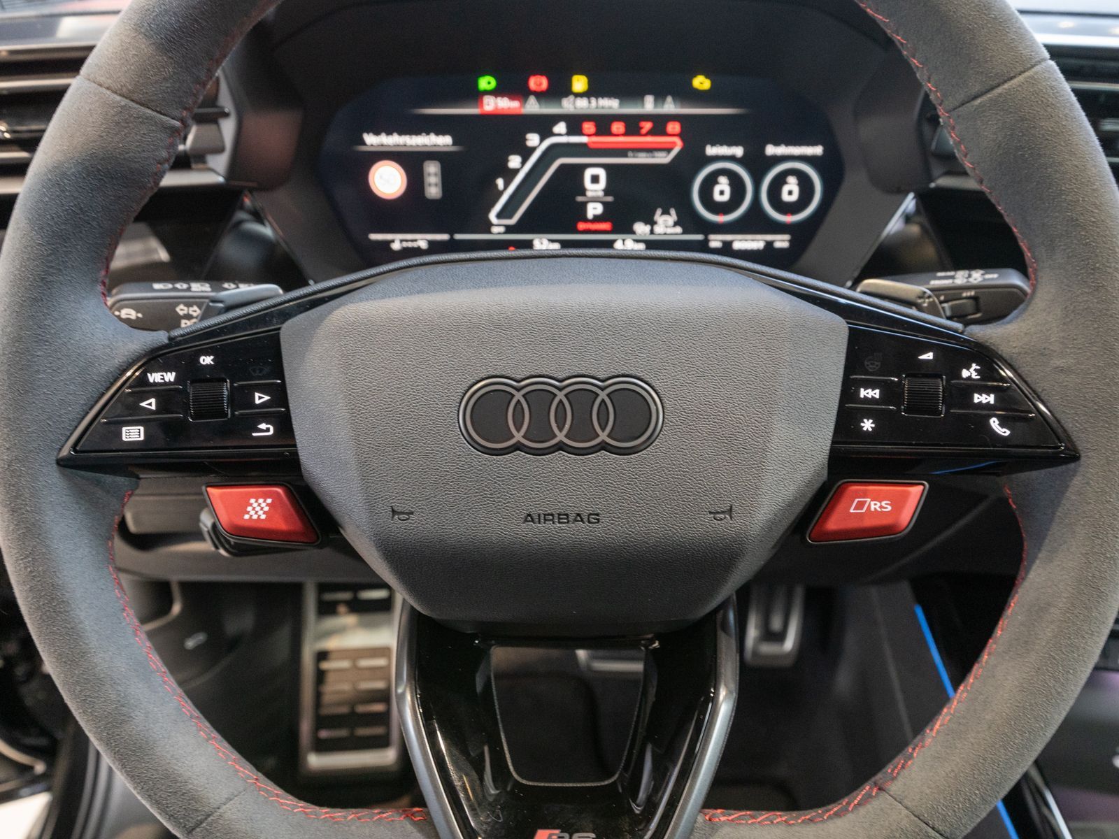 Fahrzeugabbildung Audi RS 3 Sportback Head-Up-Display 360° Kamera PANO