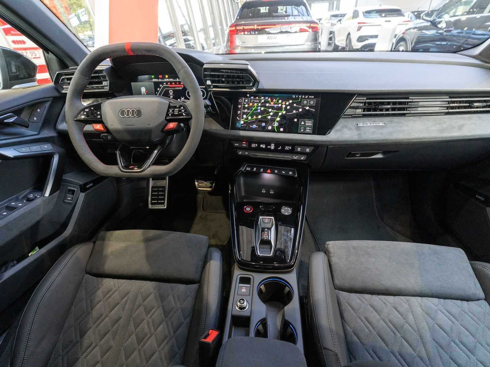 Fahrzeugabbildung Audi RS 3 Sportback Head-Up-Display 360° Kamera PANO