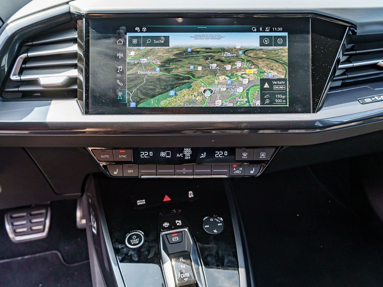 Fahrzeugabbildung Audi Q4 e-tron 50 quattro S line Matrix Navi SHZ