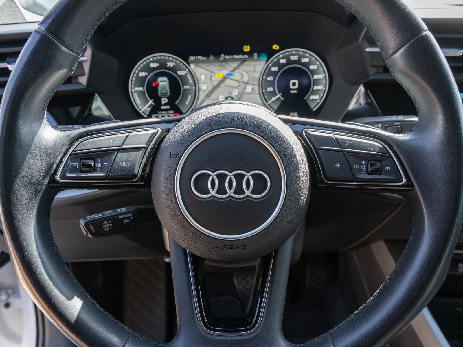Fahrzeugabbildung Audi A3 Sportback 40 TFSI e Stronic LED Navi SHZ RFK