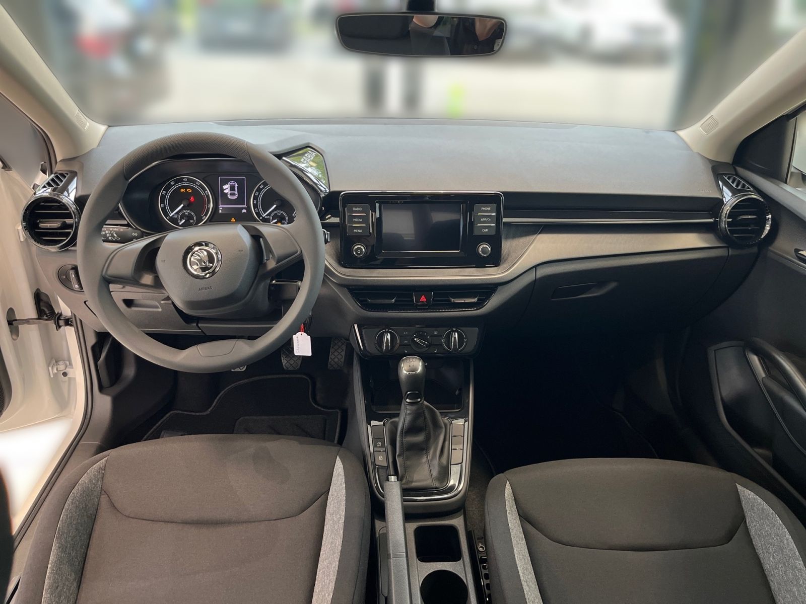 Fahrzeugabbildung SKODA Fabia Active 1,0MPI 65PS Bluetooth Klima PDC SHZ