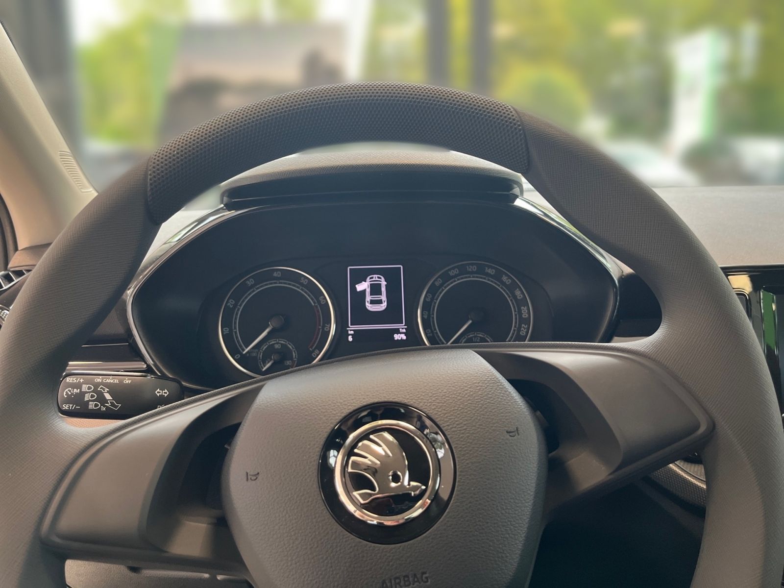 Fahrzeugabbildung SKODA Fabia Active 1,0MPI 65PS Bluetooth Klima PDC SHZ