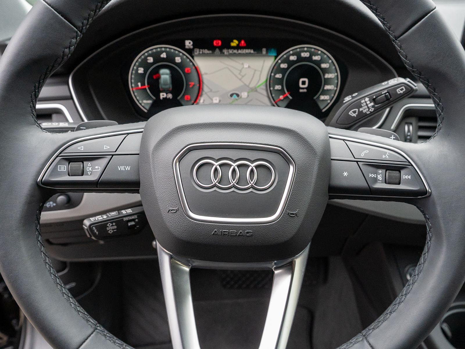 Fahrzeugabbildung Audi A4 Avant Advanced 35TFSI Stroni Navi LED RFK ACC