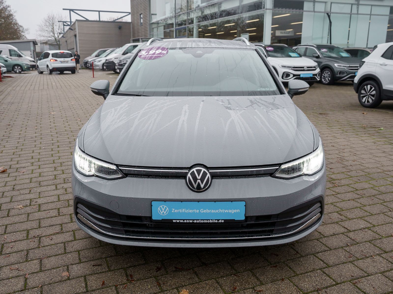 Fahrzeugabbildung Volkswagen Golf Variant Life MOVE 1.0 TSI LED NAVI RFK ACC