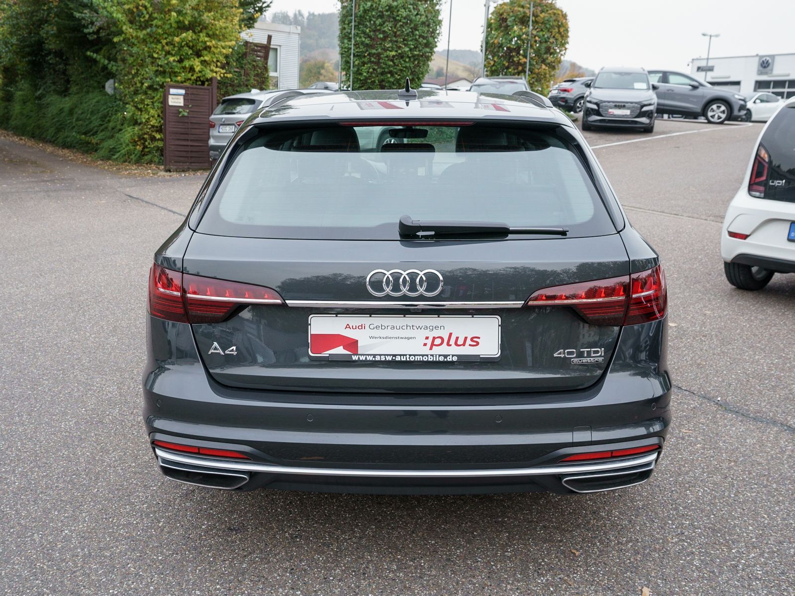 Fahrzeugabbildung Audi A4 Avant advanced 40TDI quattro Navi LED Pano AC
