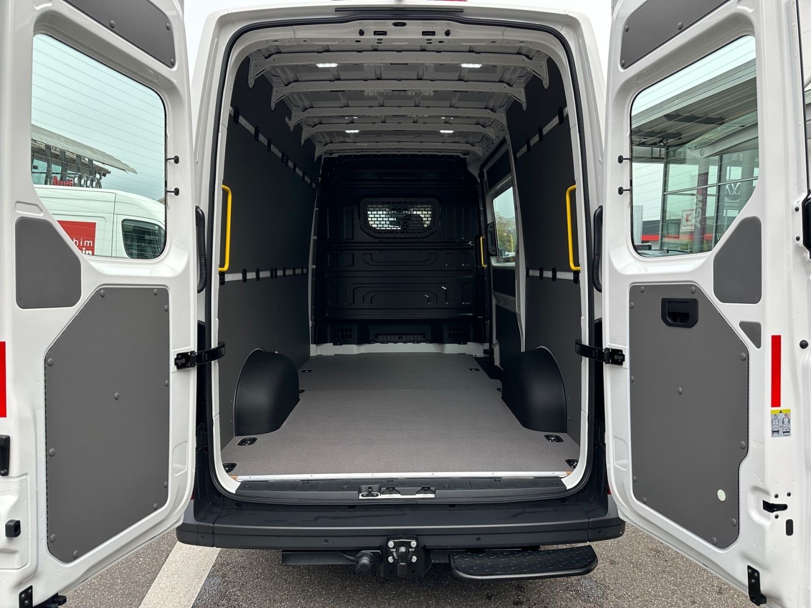 Fahrzeugabbildung Volkswagen Crafter 35 Kasten 2,0 l 140 PS