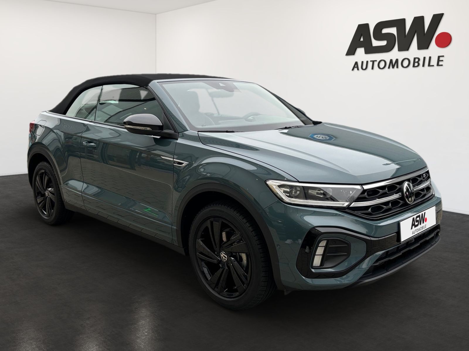 Fahrzeugabbildung Volkswagen T-Roc Cabriolet R-Line 1.5 l TSI OPF 110 kW (150