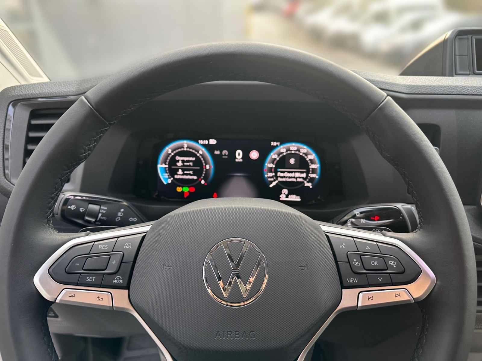 Fahrzeugabbildung Volkswagen Crafter 35 Kasten 2.0 TDI SHZ RFK LED