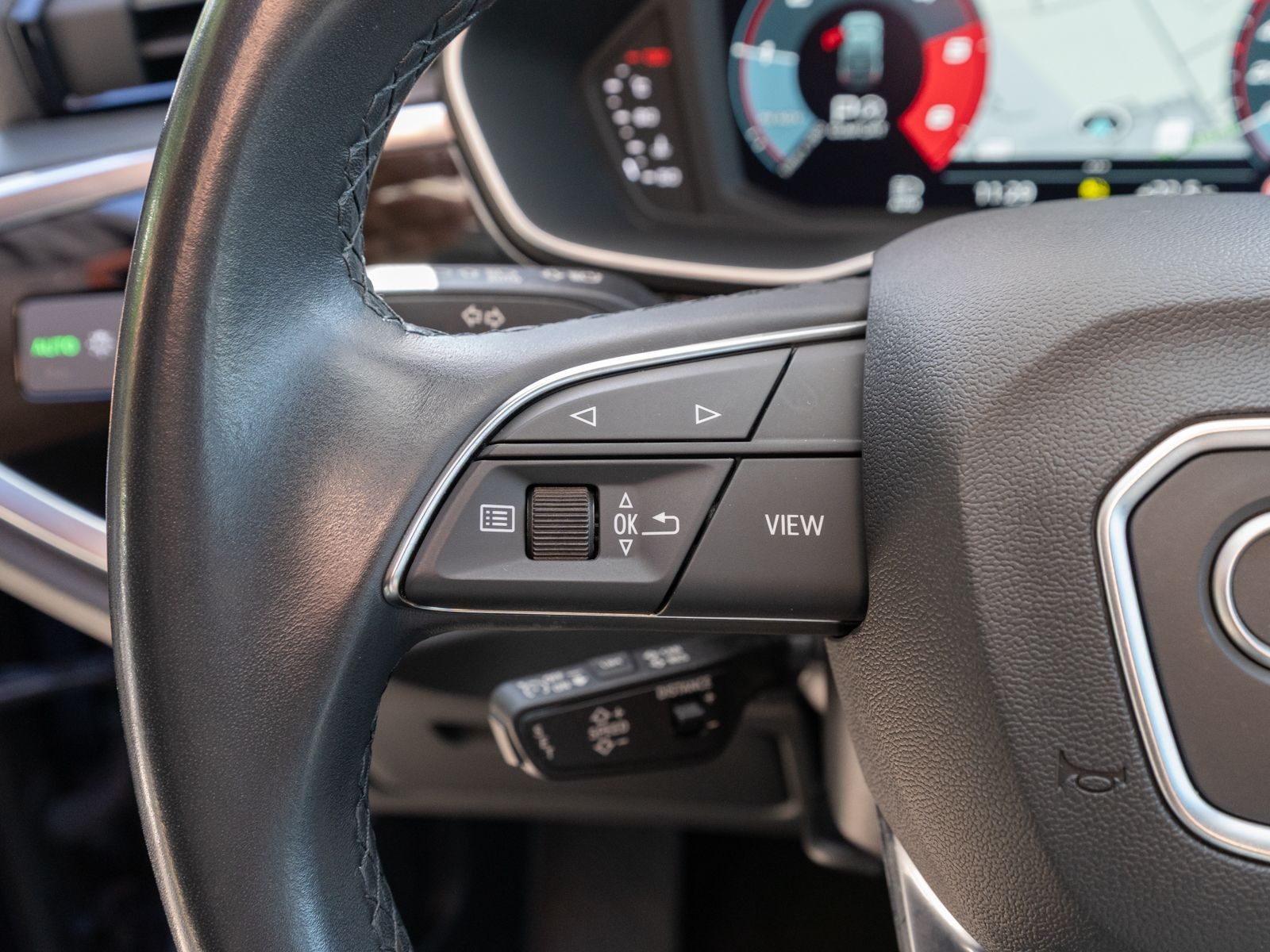 Fahrzeugabbildung Audi Q3 Sportback S line 40TDI quattro NAVI LED RFK