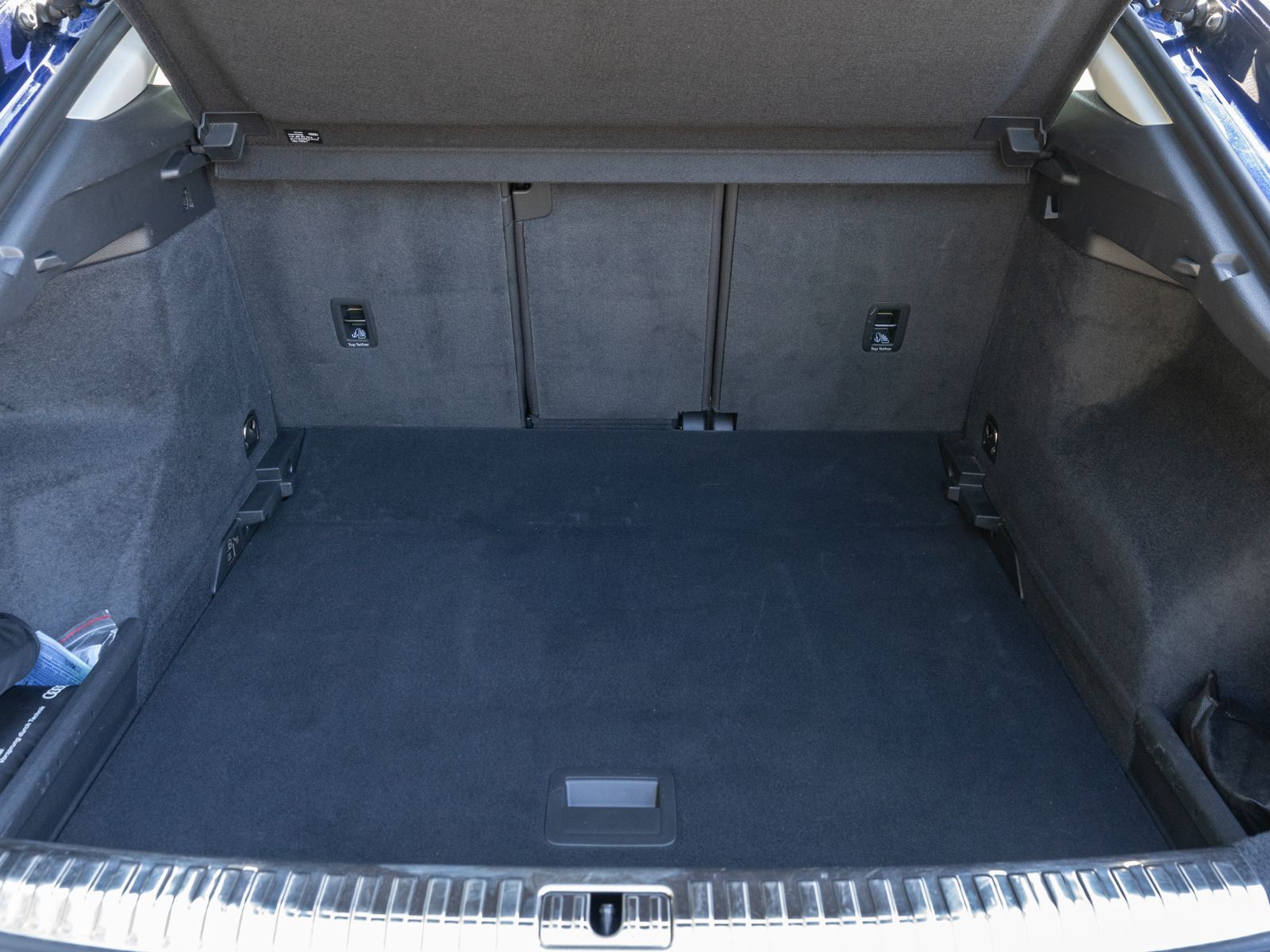 Fahrzeugabbildung Audi Q3 Sportback S line 40TDI quattro NAVI LED RFK
