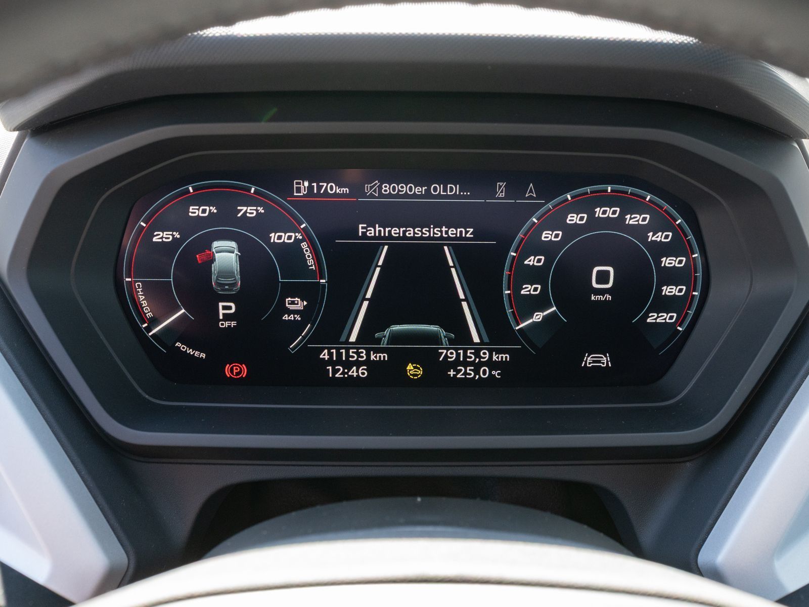 Fahrzeugabbildung Audi Q4 advanced 50 e-tron quattro LED Navi PDC AHK