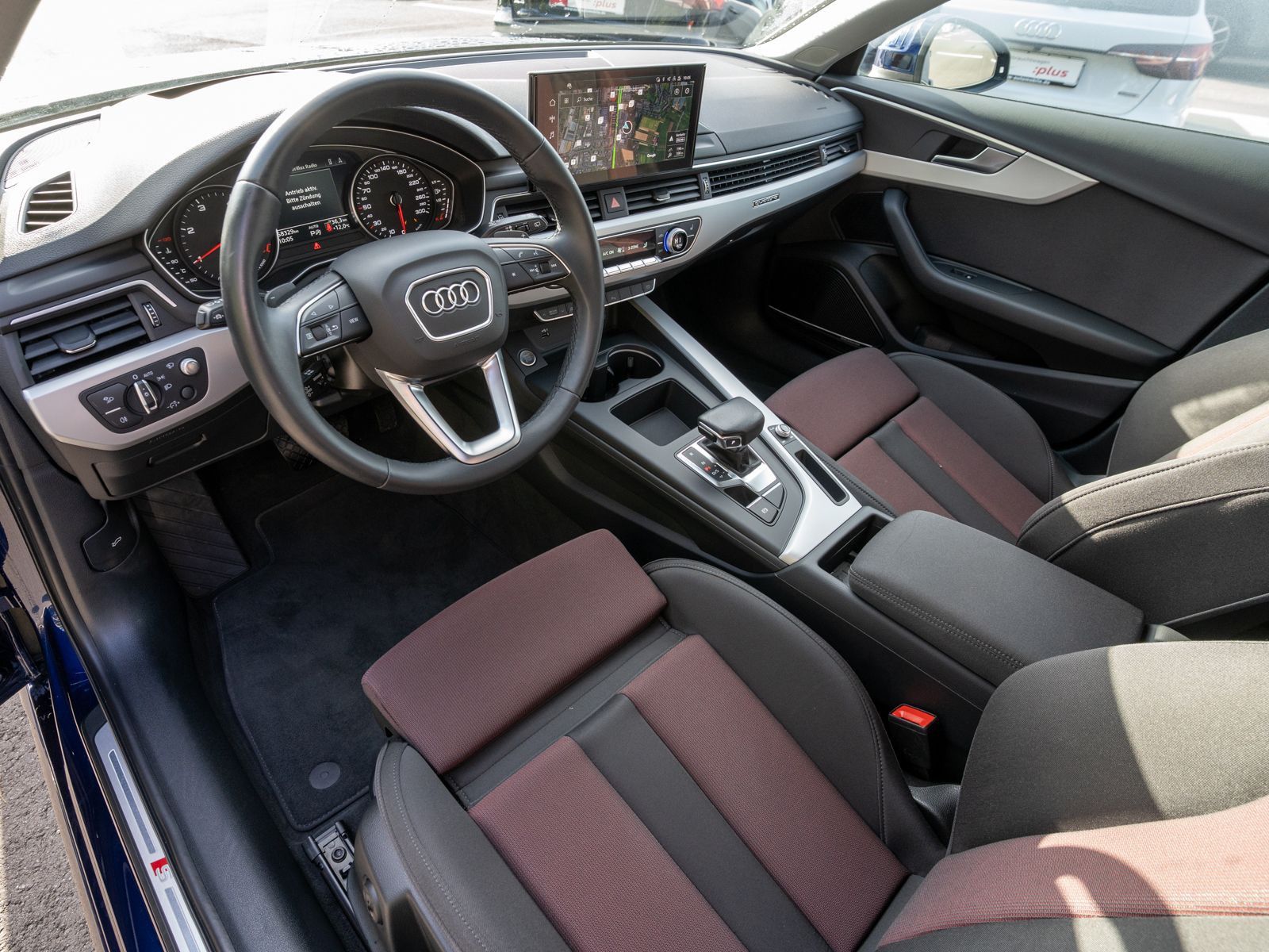 Fahrzeugabbildung Audi A4 Avant S line 40TDI quattro Stron B&O PANO AHK