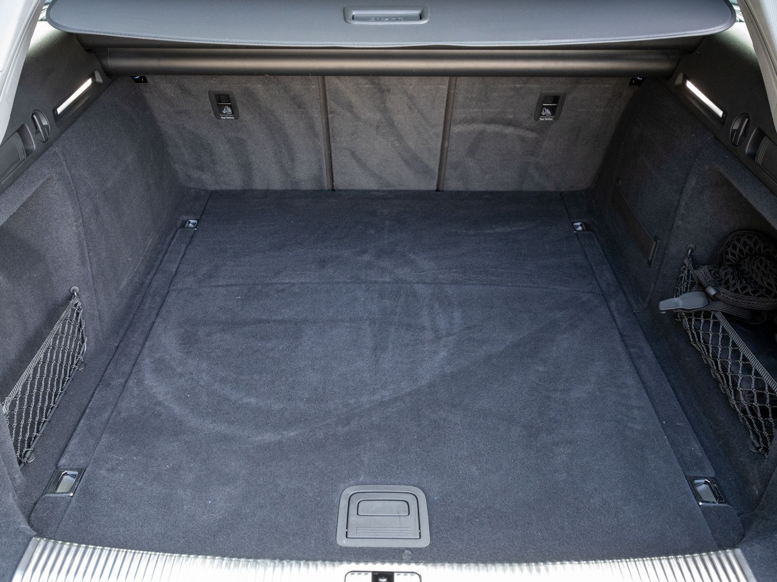 Fahrzeugabbildung Audi A4 Avant S line 40TDI quattro Stron B&O PANO AHK